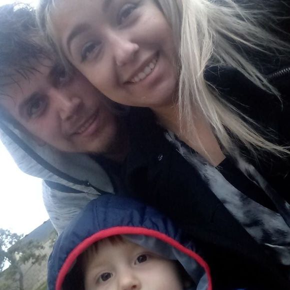 Meet your Posher, Roxana - Picture 1 of 1